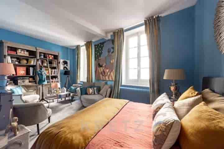 Apartment for sale in Paris 7ème