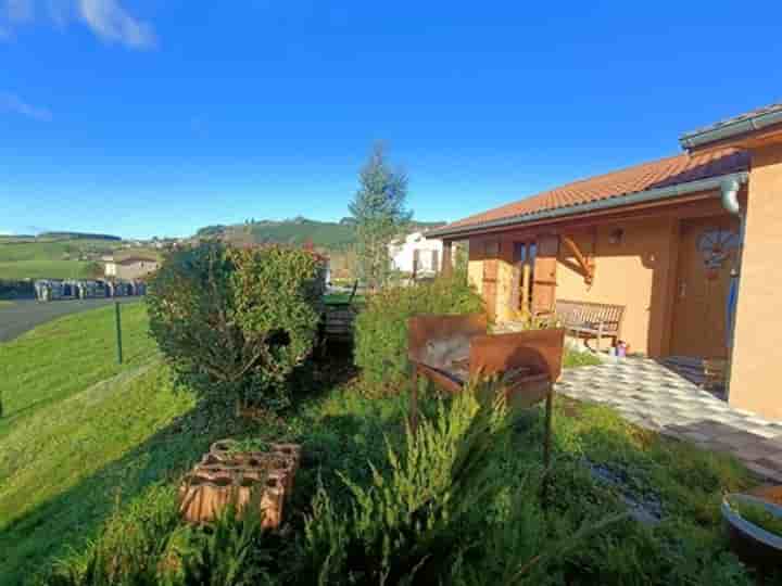 House for sale in Cublize