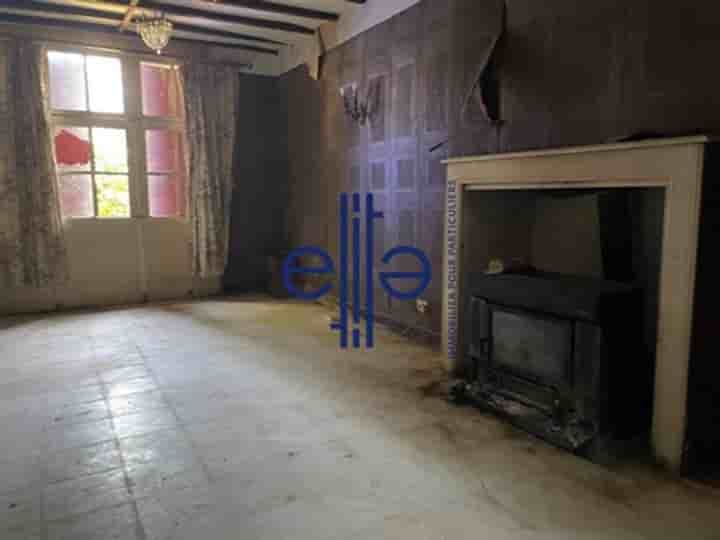 House for sale in Chalais