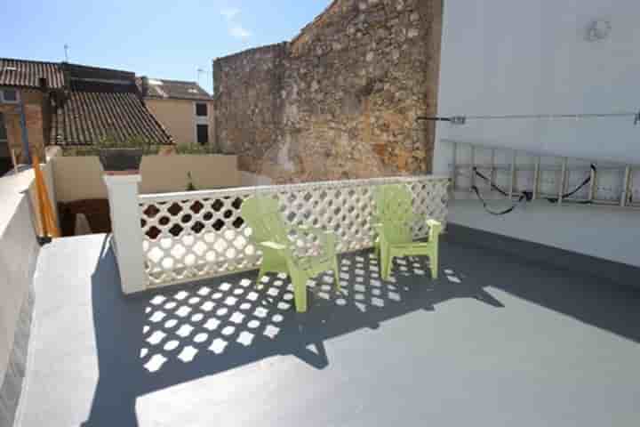 House for sale in Salles-dAude