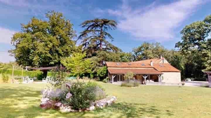 House for sale in Thenon