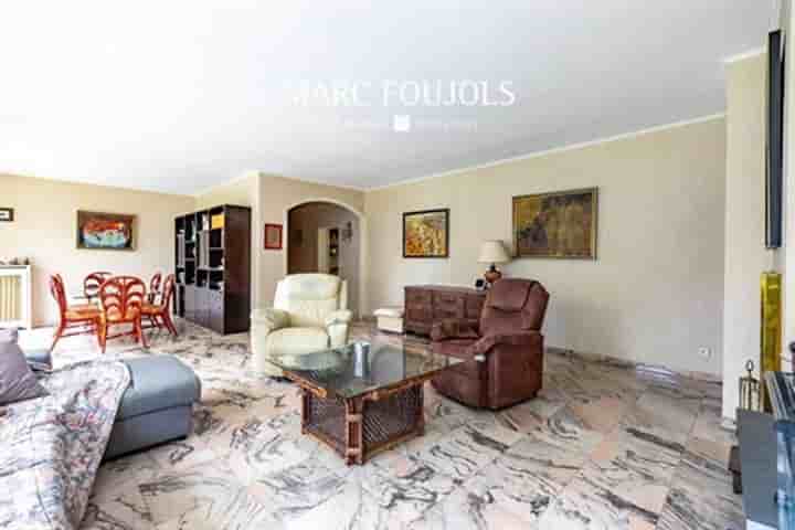 Apartment for sale in Chantilly