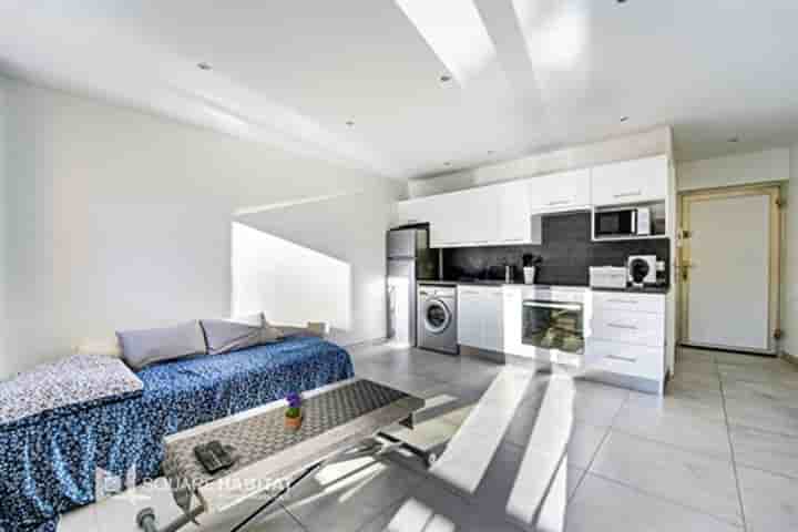 Apartment for sale in Vence