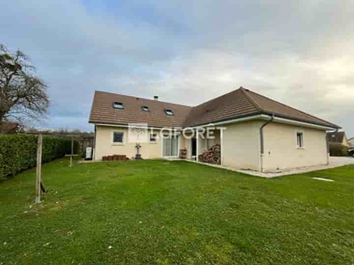 Maison à vendre à Louhans