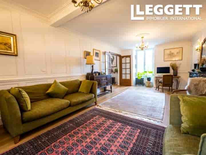 House for sale in Crennes-sur-Fraubée