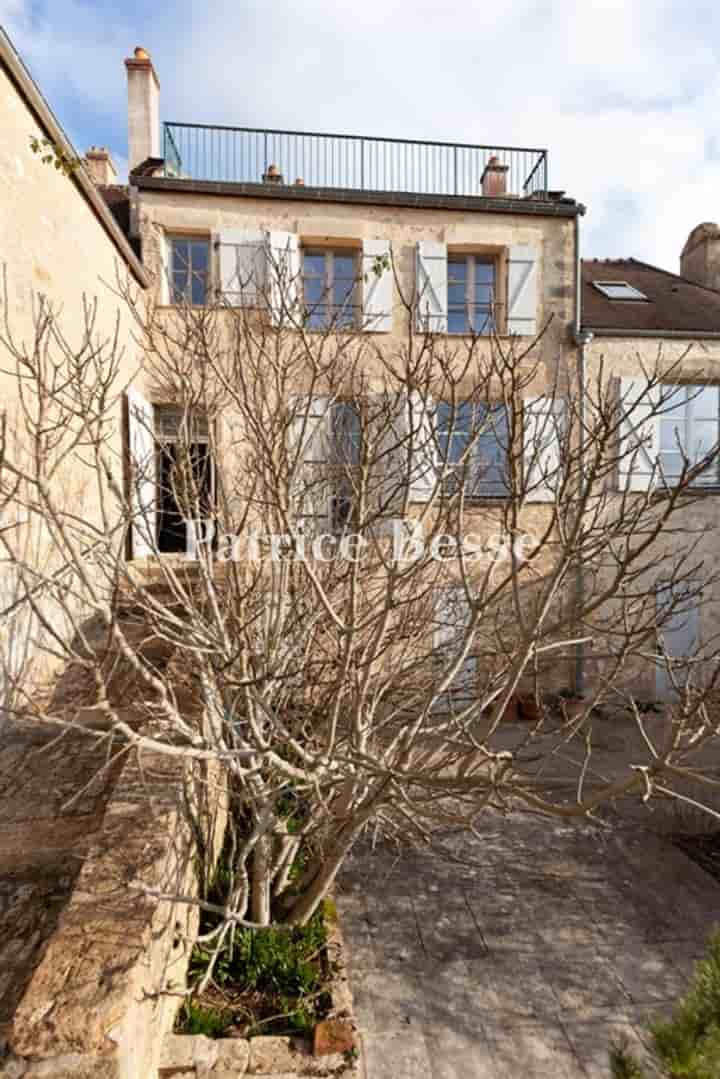 Hus till salu i Vézelay