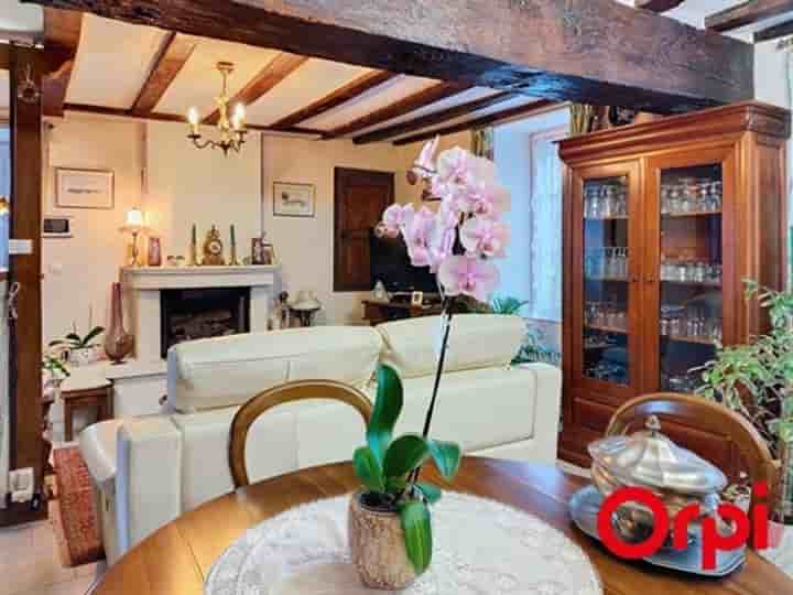 Maison à vendre à Estivareilles