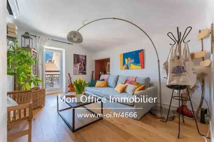 Apartment for sale in Marseille