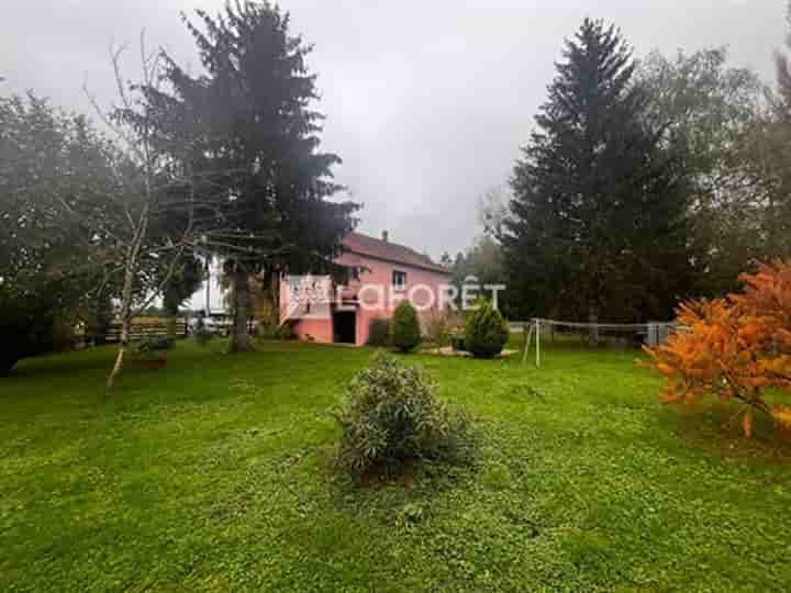 House for sale in Cousance