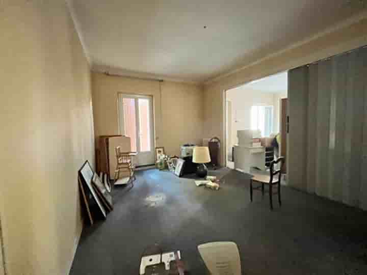 property.type.building for sale in Apt