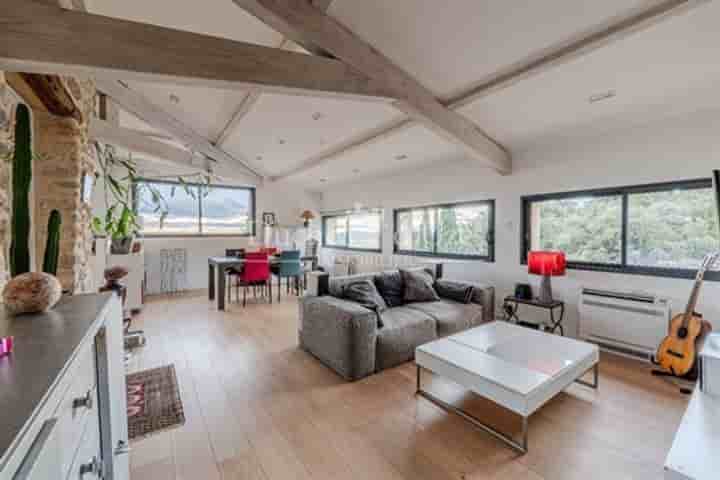 House for sale in Uzès