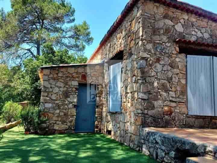 House for sale in Carcès