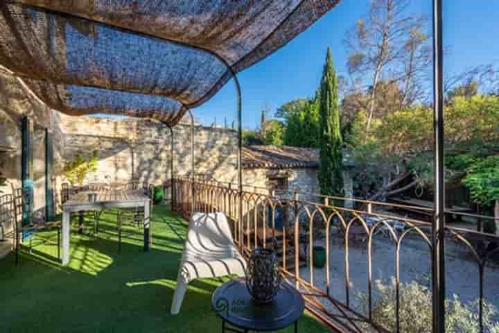 House for sale in Uzès