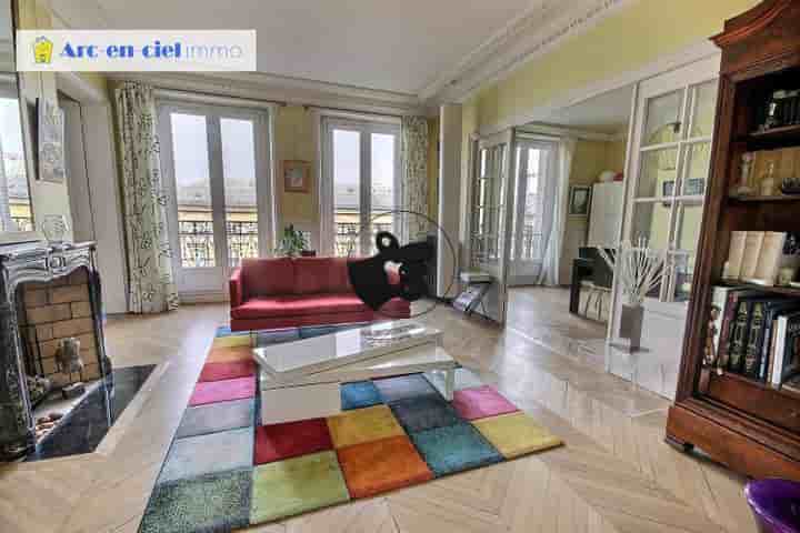 House for sale in 