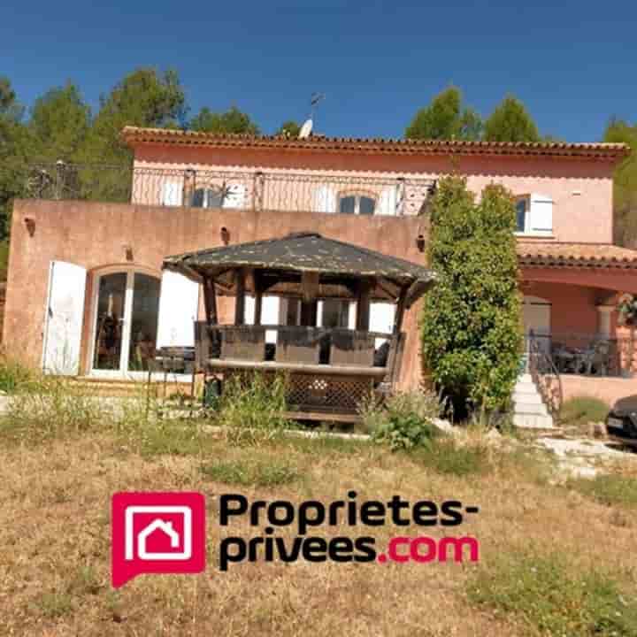 Hus till salu i Les Arcs-sur-Argens