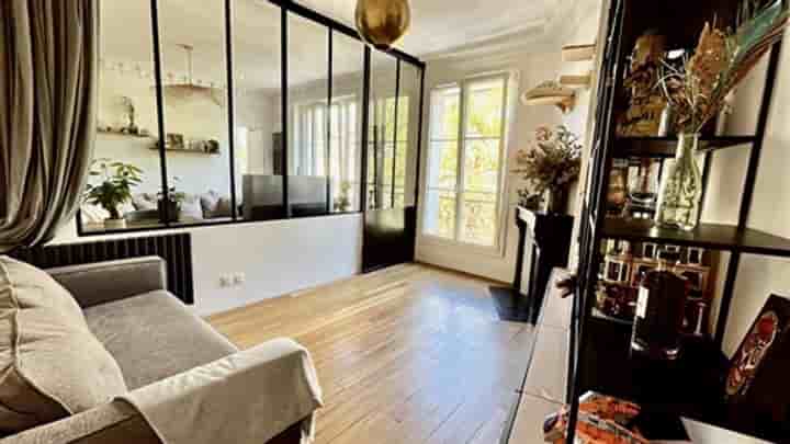 Apartment for sale in Montrouge