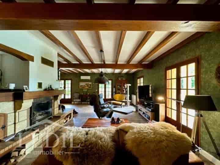 House for sale in Nogaro