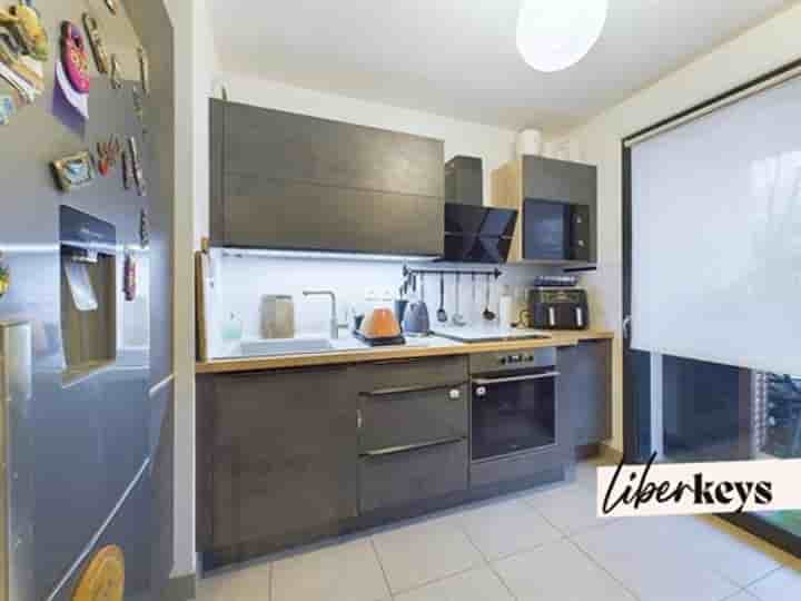 Apartamento en venta en Saint-Cyr-lEcole