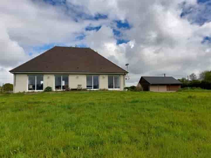 House for sale in Autun