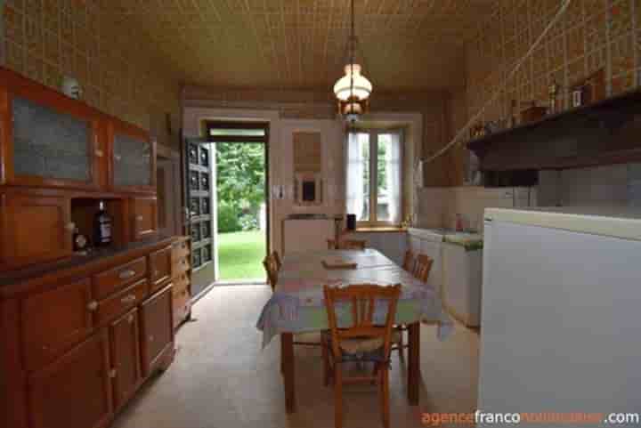 House for sale in La Croisille-sur-Briance