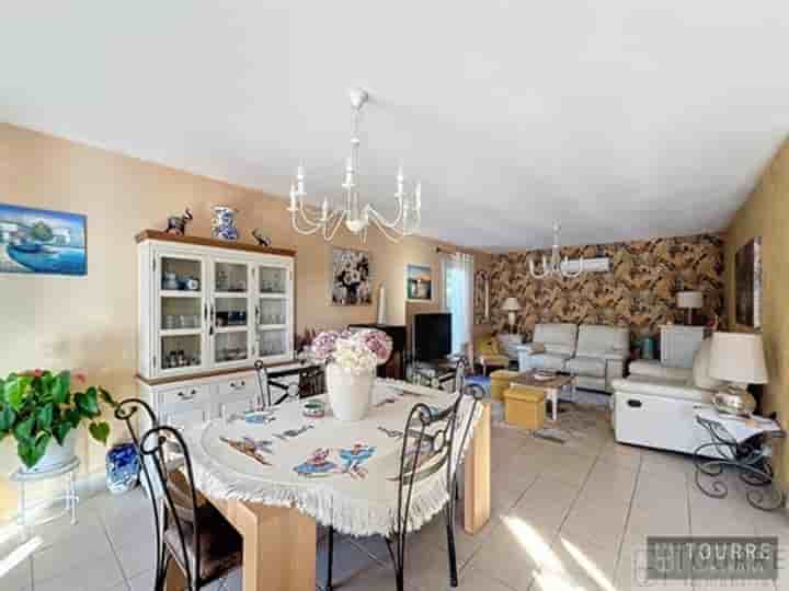 House for sale in Vallon-Pont-dArc