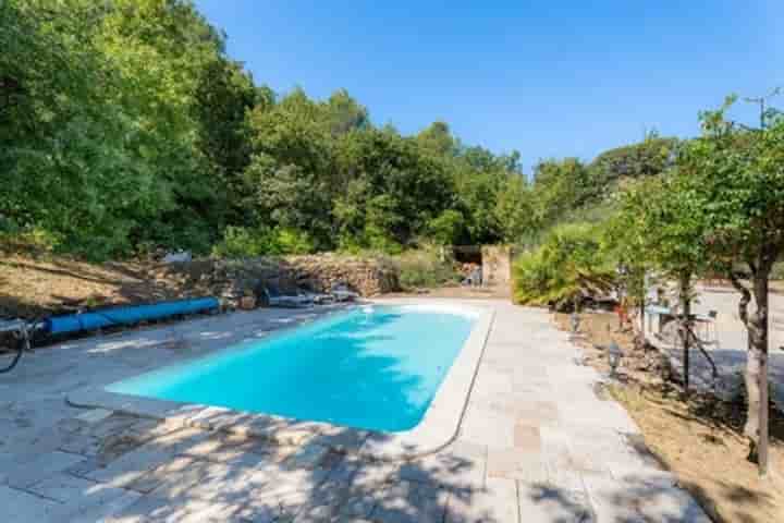 House for sale in Rognes