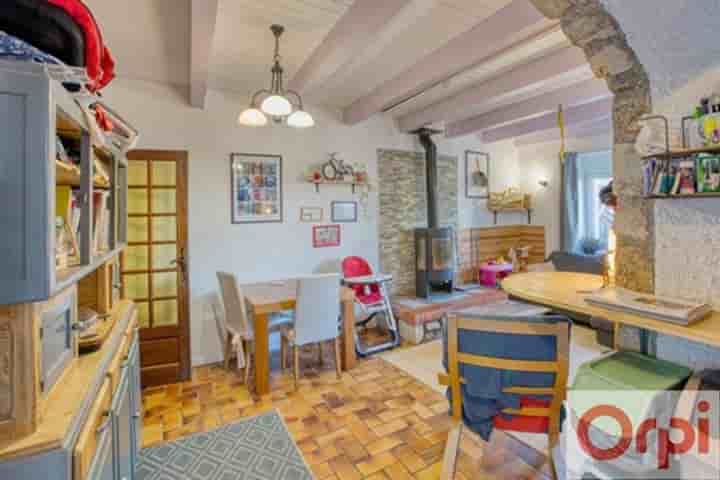 House for sale in Saint-Julien-du-Gua