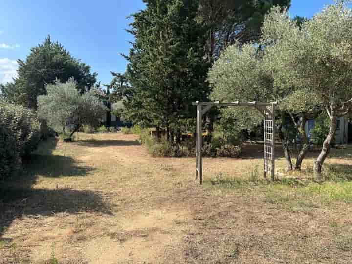 House for sale in Uzès