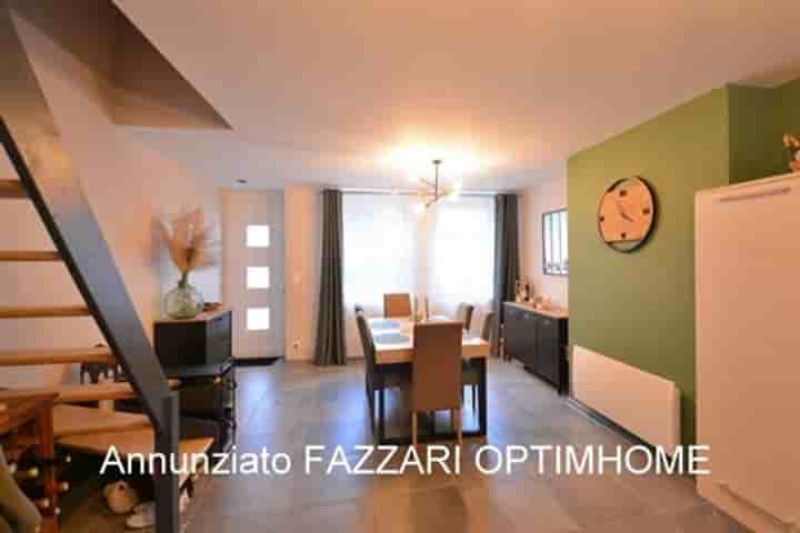 House for sale in Stenay