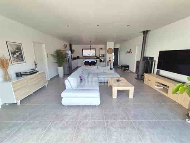 House for sale in Royan