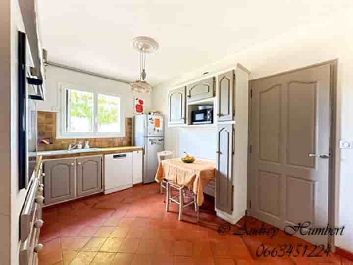 House for sale in Manosque