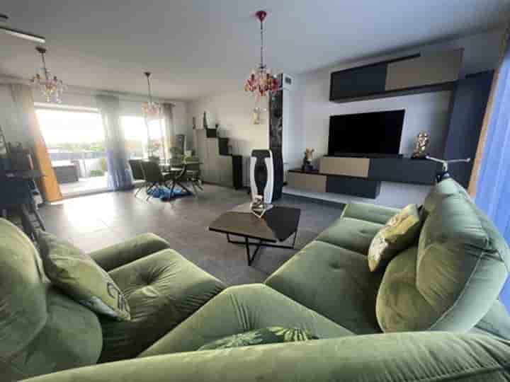 House for sale in Montagnac
