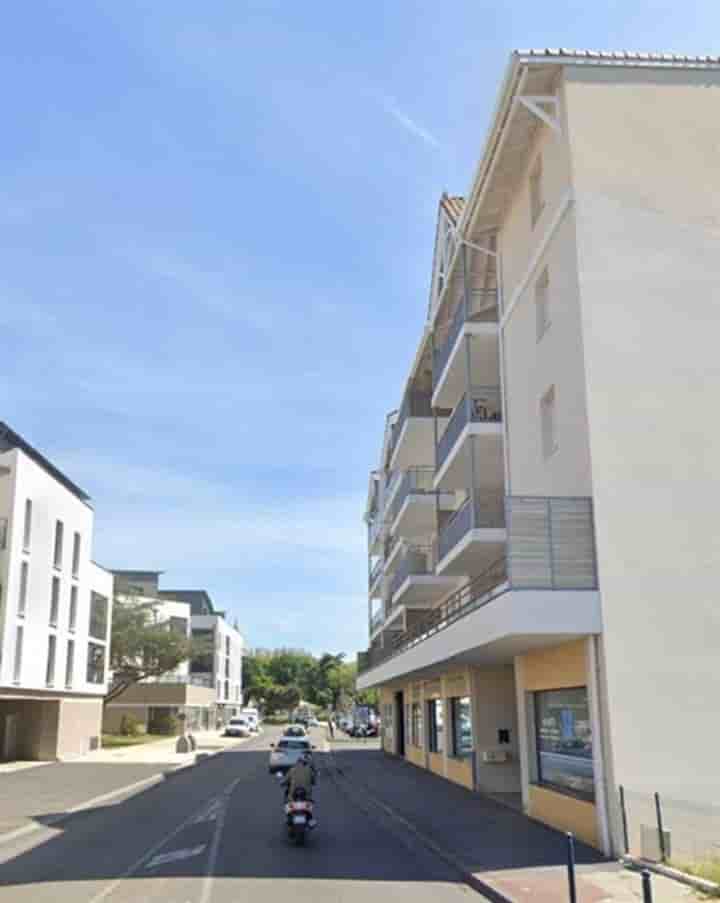 Other for sale in La Teste-de-Buch
