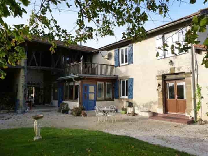 Haus zum Verkauf in Trie-sur-Baïse