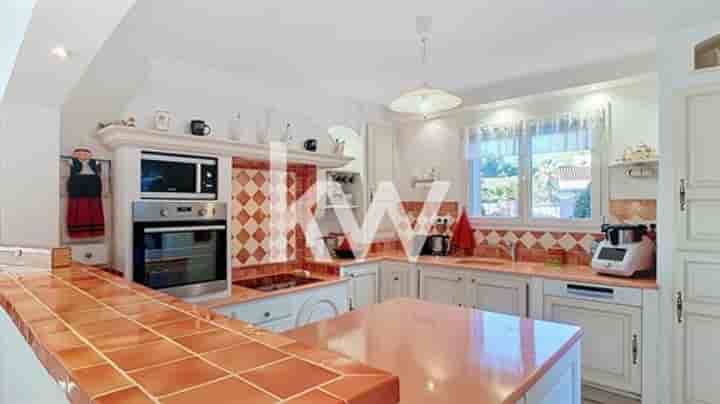 House for sale in Saint-Raphaël