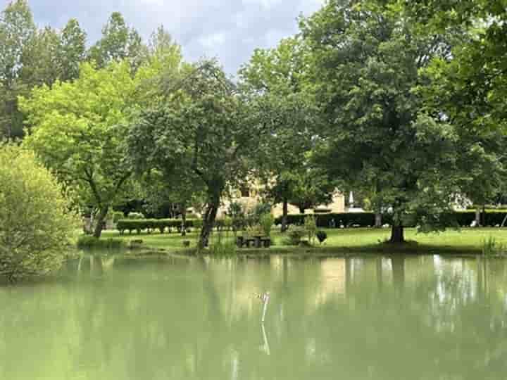 House for sale in Montignac