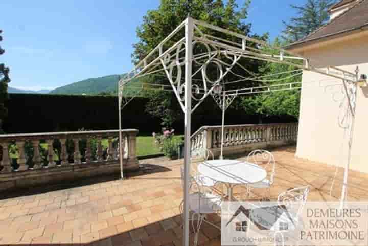 House for sale in Foix