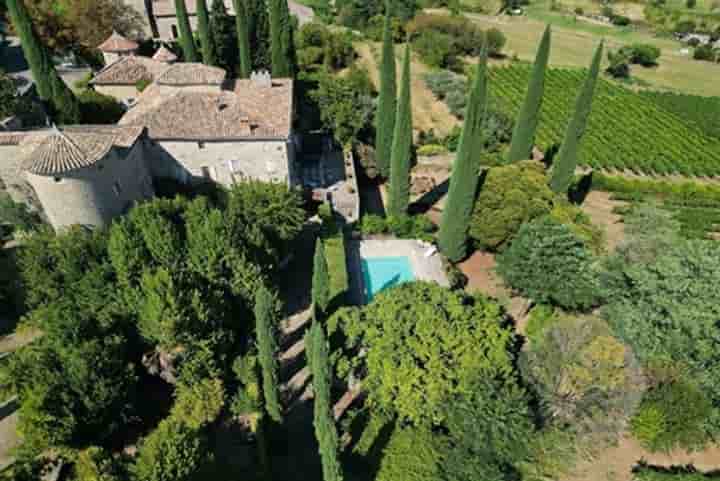 Casa para venda em Aubenas