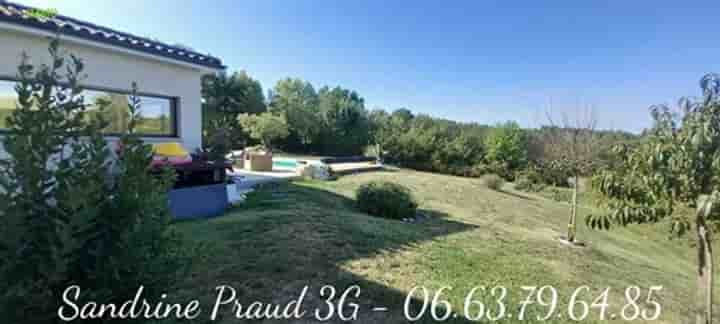 House for sale in Montpon-Ménestérol