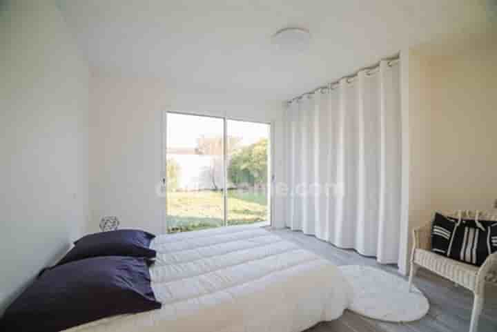 House for sale in Talmont-Saint-Hilaire