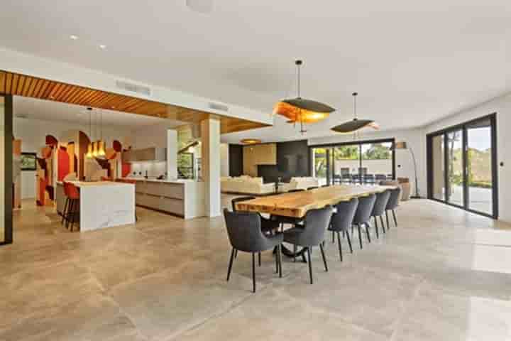 House for sale in Mougins