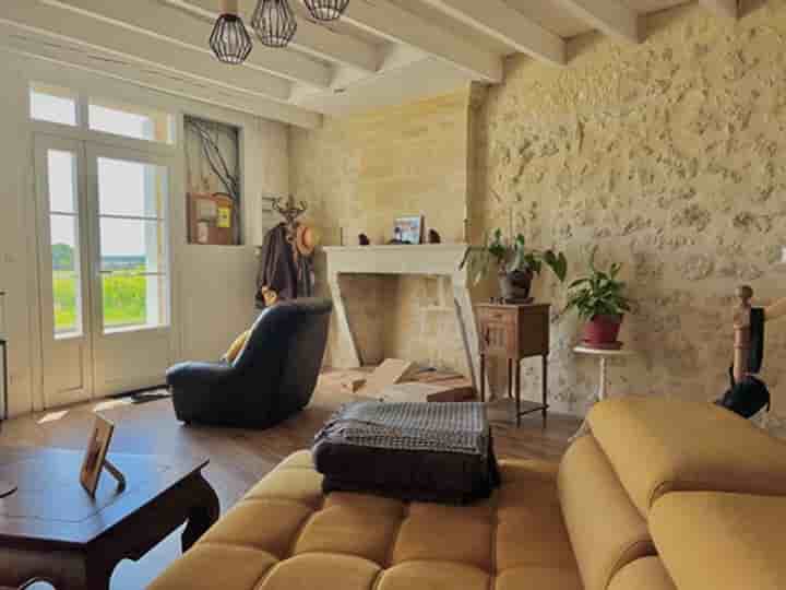 Hus till salu i Saint-Emilion