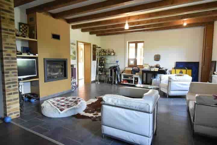 House for sale in Pierre-de-Bresse