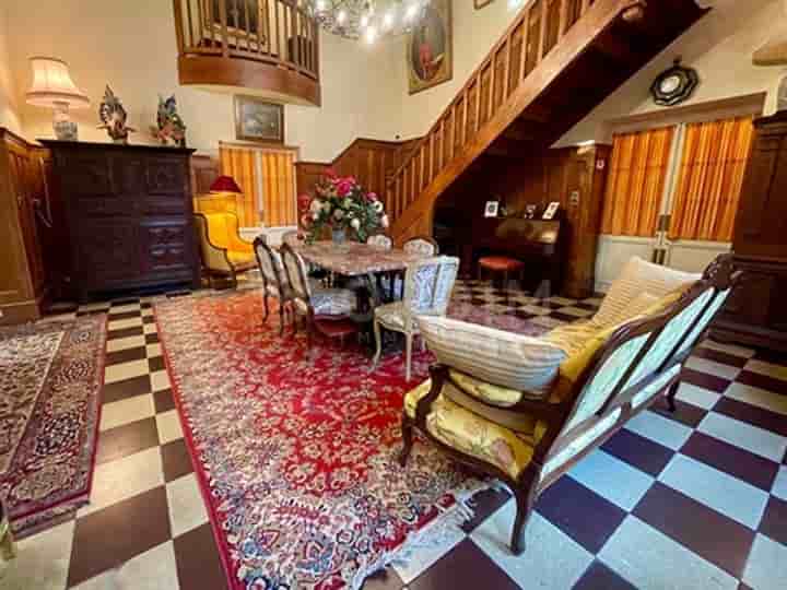 House for sale in Toucy
