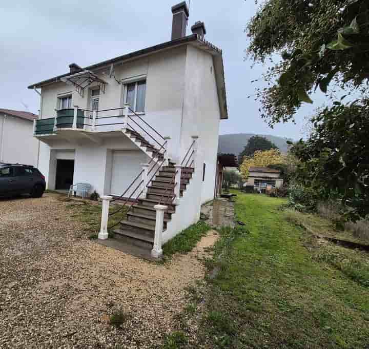 Haus zum Verkauf in 