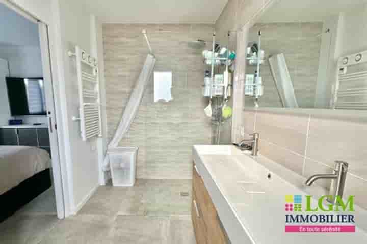 House for sale in Mauguio