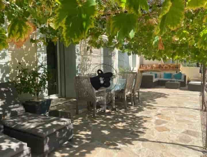 House for sale in Causses-et-Veyran