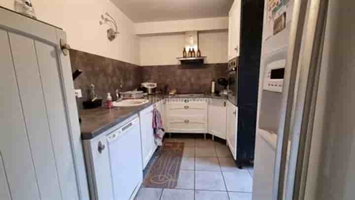 House for sale in Cours-la-Ville