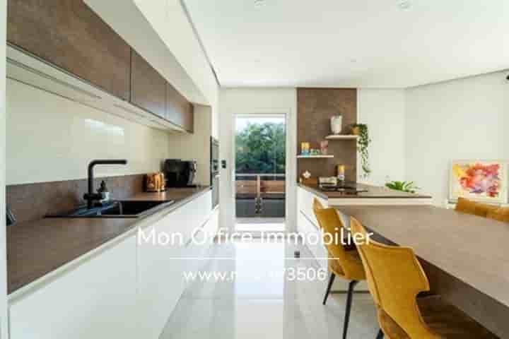 Apartment for sale in Saint-Raphaël