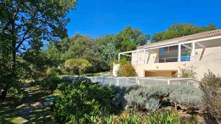 Casa para venda em Callian